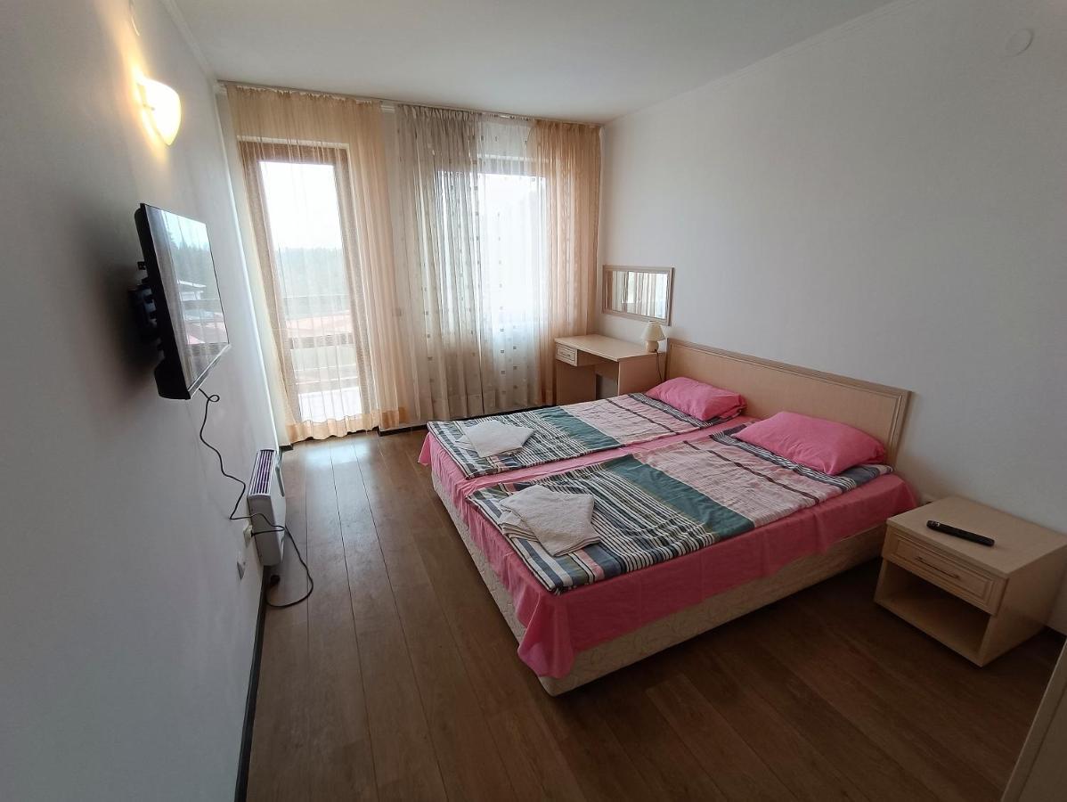 Viva 6 Apartment In Hotel Stenata Pamporovo Exterior photo
